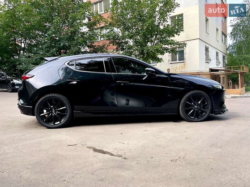 Хетчбек Mazda 3 2021 в Харкові