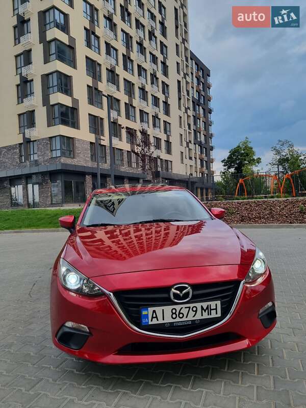 Седан Mazda 3 2013 в Кропивницком