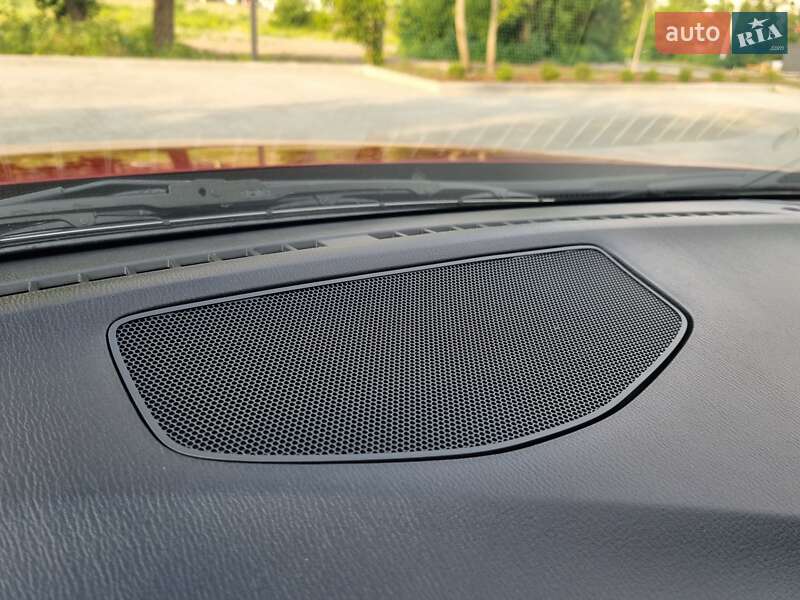 Седан Mazda 3 2013 в Кропивницком