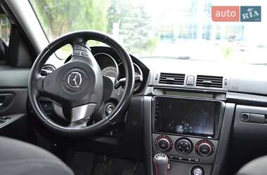 Хэтчбек Mazda 3 2006 в 