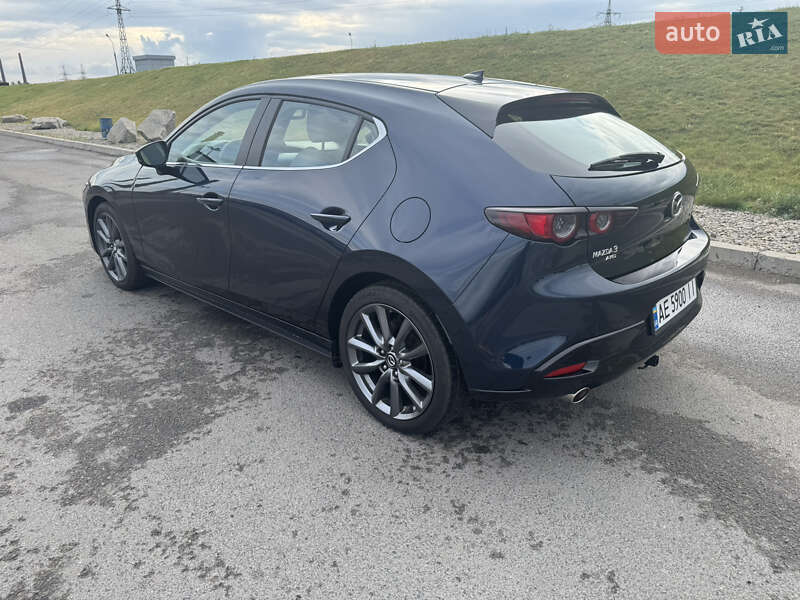 Хэтчбек Mazda 3 2019 в Днепре