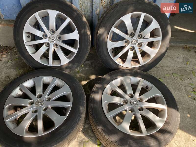 Седан Mazda 3 2004 в Одессе