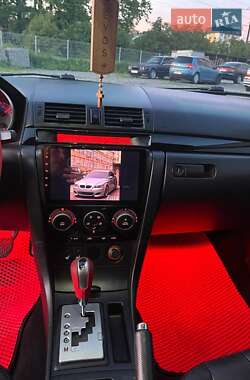Хэтчбек Mazda 3 2008 в 
