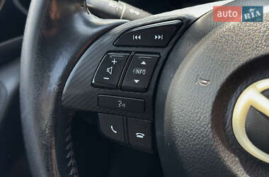 Седан Mazda 3 2013 в 