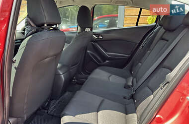 Седан Mazda 3 2013 в 