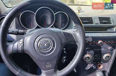 Хэтчбек Mazda 3 2004 в 