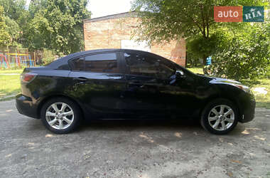 Седан Mazda 3 2010 в 