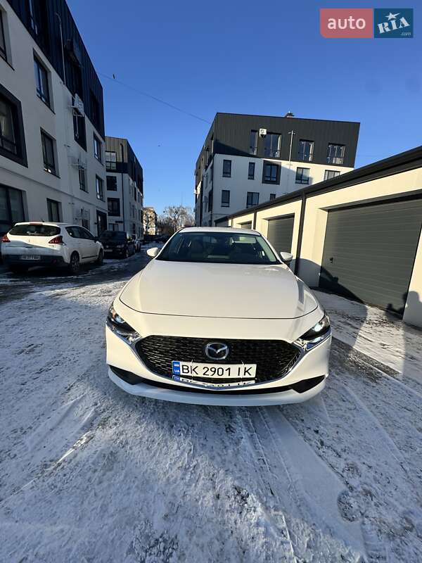 Продажа Mazda 3 2023 3MZBPAB72PM359018 - история авто на auto.ria.com