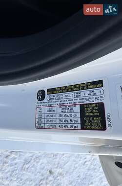 Седан Mazda 3 2023 в 