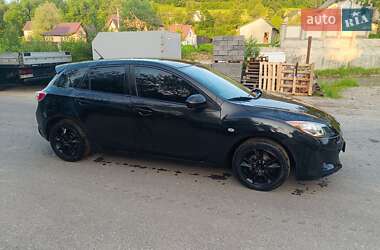 Хэтчбек Mazda 3 2011 в 