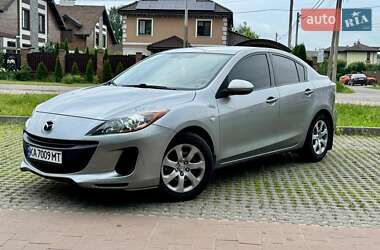 Седан Mazda 3 2012 в Броварах