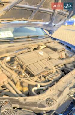 Седан Mazda 3 2006 в 