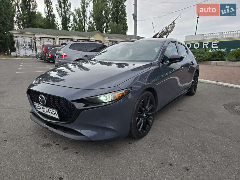 Хэтчбек Mazda 3 2021 в 