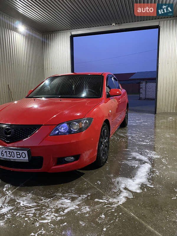 Седан Mazda 3 2006 в Ивано-Франковске