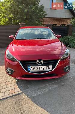 Седан Mazda 3 2015 в 