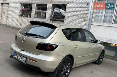 Хэтчбек Mazda 3 2008 в 