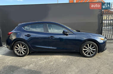 Хэтчбек Mazda 3 2018 в 