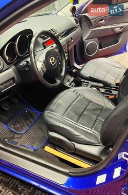 Хэтчбек Mazda 3 2007 в 