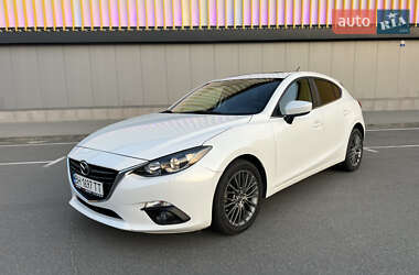 Mazda 3 2015 Mazda 3 2015