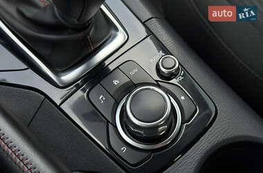 Седан Mazda 3 2013 в 