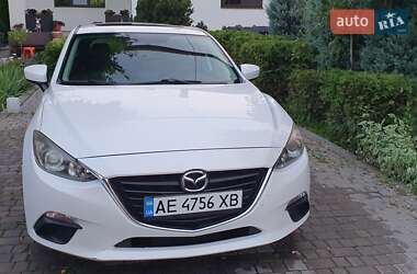 Хэтчбек Mazda 3 2013 в 