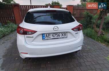 Хэтчбек Mazda 3 2013 в 