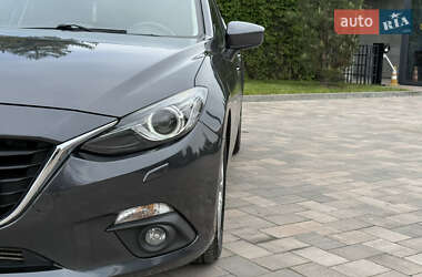 Хэтчбек Mazda 3 2014 в 