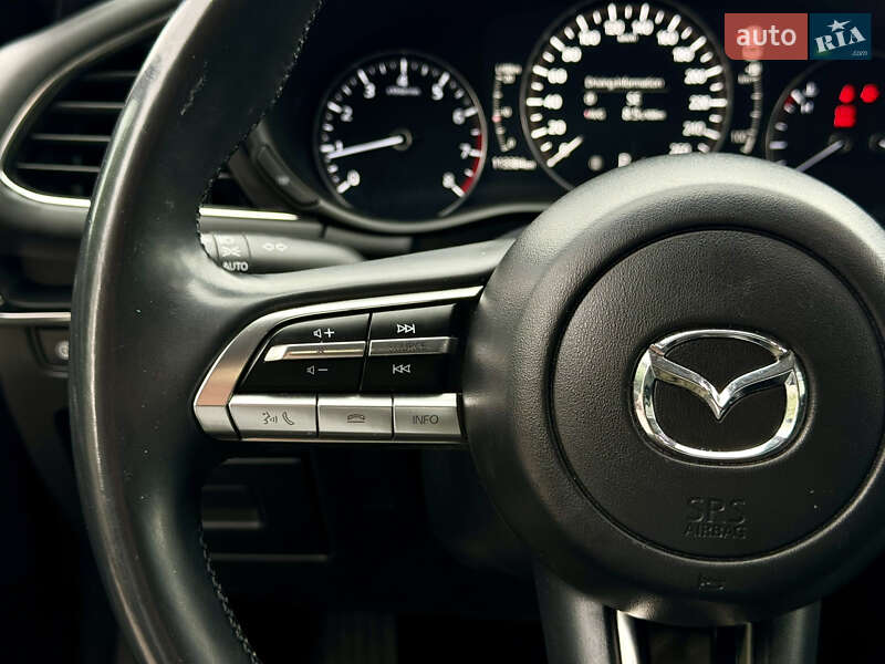 Седан Mazda 3 2019 в Виннице