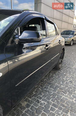 Хэтчбек Mazda 3 2006 в 