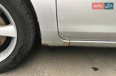 Хэтчбек Mazda 3 2006 в 