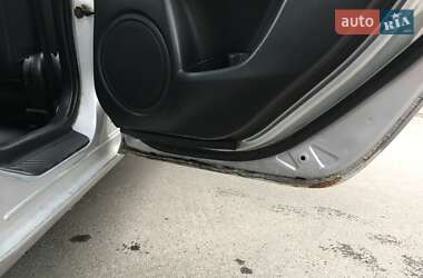 Хэтчбек Mazda 3 2006 в 