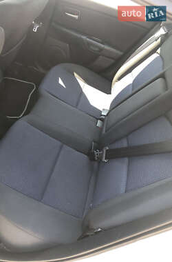 Хэтчбек Mazda 3 2006 в 