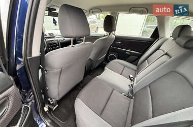 Хэтчбек Mazda 3 2008 в 