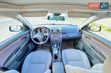Хэтчбек Mazda 3 2007 в 