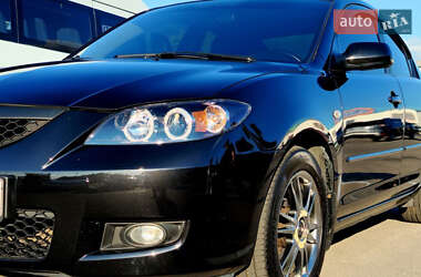 Седан Mazda 3 2005 в 