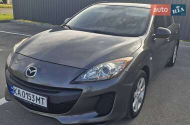 Седан Mazda 3 2012 в Киеве