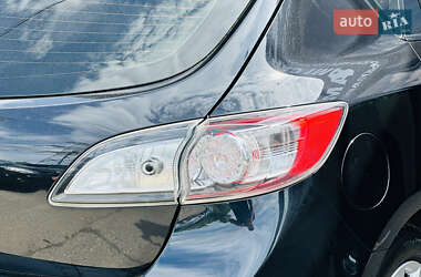 Хэтчбек Mazda 3 2011 в 