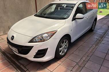 Седан Mazda 3 2010 в Днепре