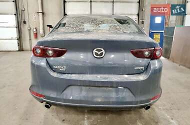 Седан Mazda 3 2023 в 