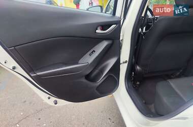 Седан Mazda 3 2014 в 