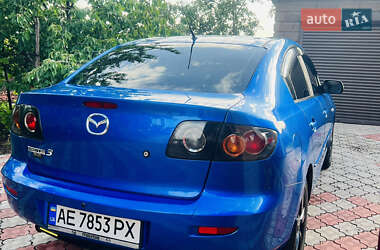 Седан Mazda 3 2005 в Кривому Розі