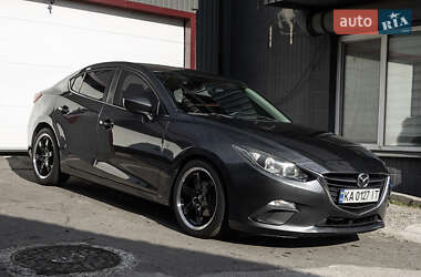 Седан Mazda 3 2013 в Киеве