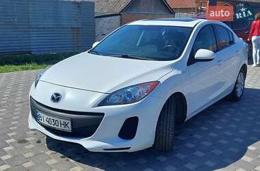 Седан Mazda 3 2013 в Полтаві