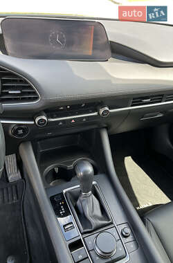 Седан Mazda 3 2021 в 