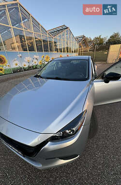 Mazda 3 2017