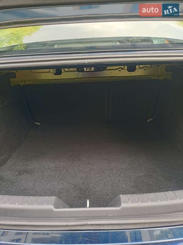 Седан Mazda 3 2020 в Львові