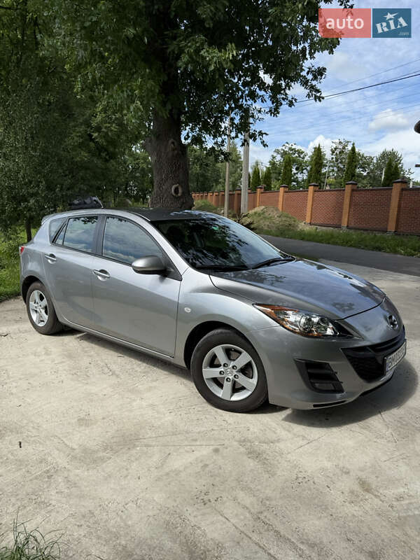 Хетчбек Mazda 3 2010 в 