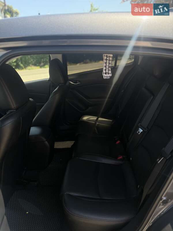 Хэтчбек Mazda 3 2015 в Одессе фото 8 Хэтчбек Mazda 3 2015 в Одессе