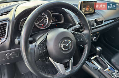 Хэтчбек Mazda 3 2014 в 