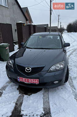 Хэтчбек Mazda 3 2008 в Гадяче